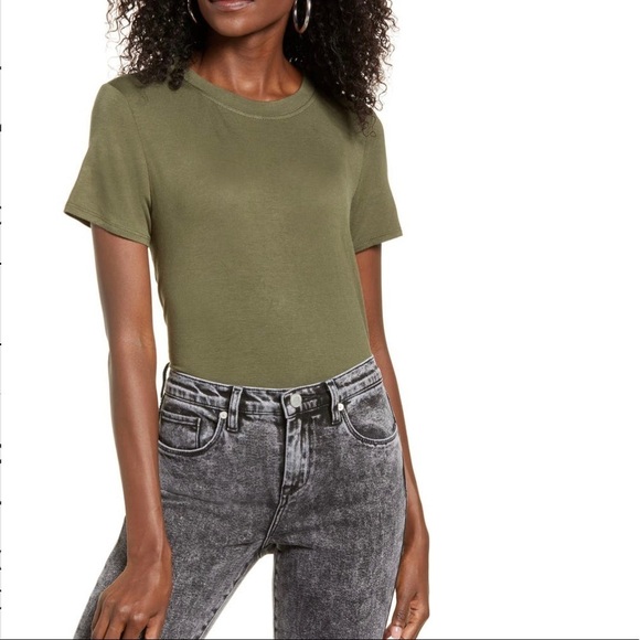 Cotton Emporium Tops - Cotton Emporium army green shortsleeve cropped shirt Olive Green XS extra small‍